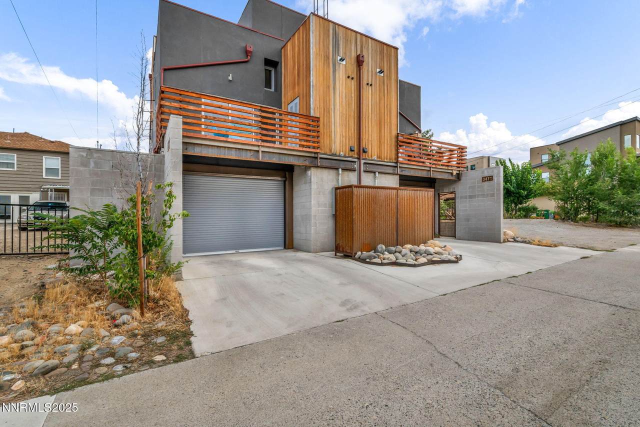 343 & 347 Mount Rose St. Street - Photo 1