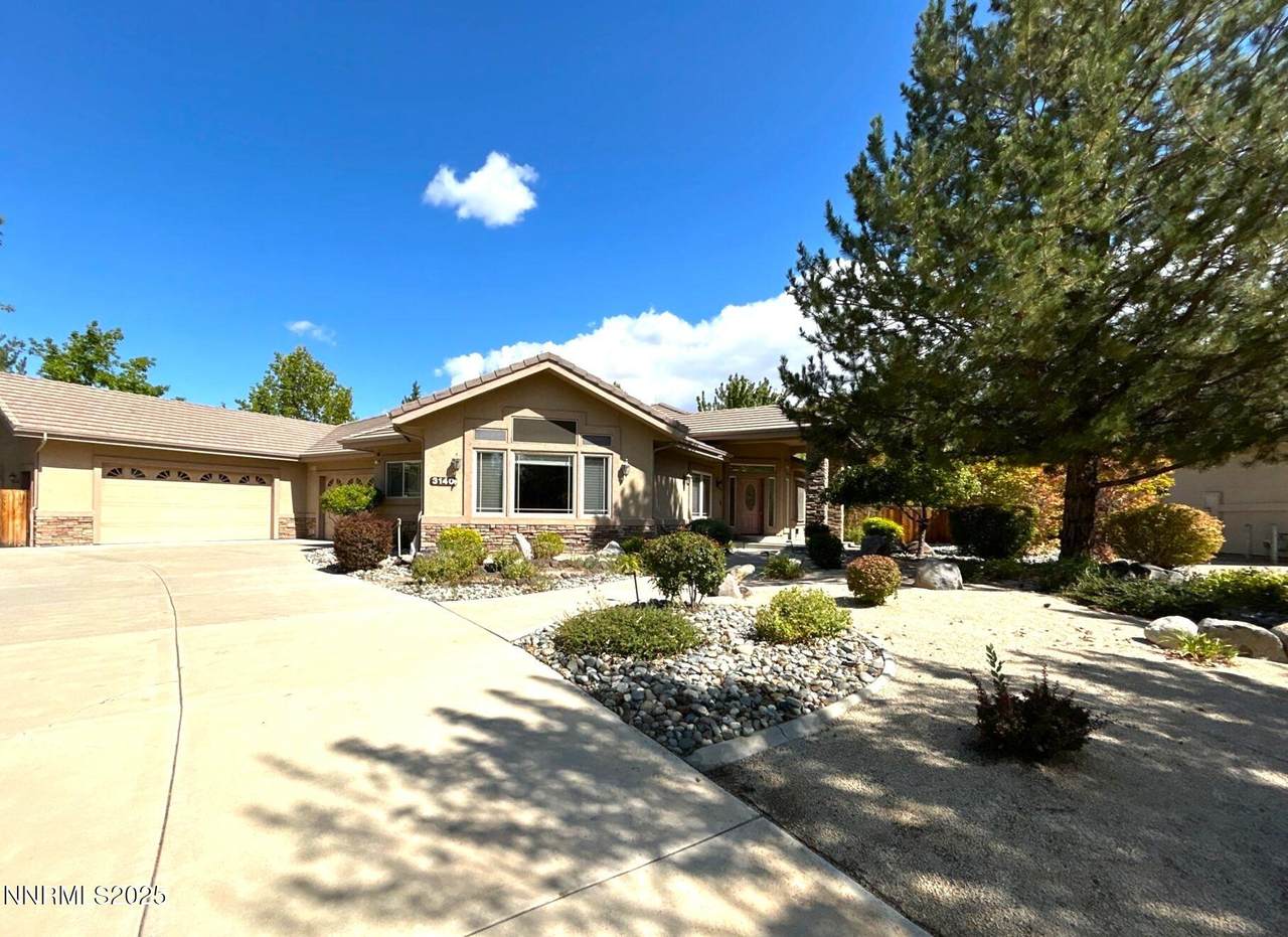 3140 Scarlet Oaks Court - Photo 1