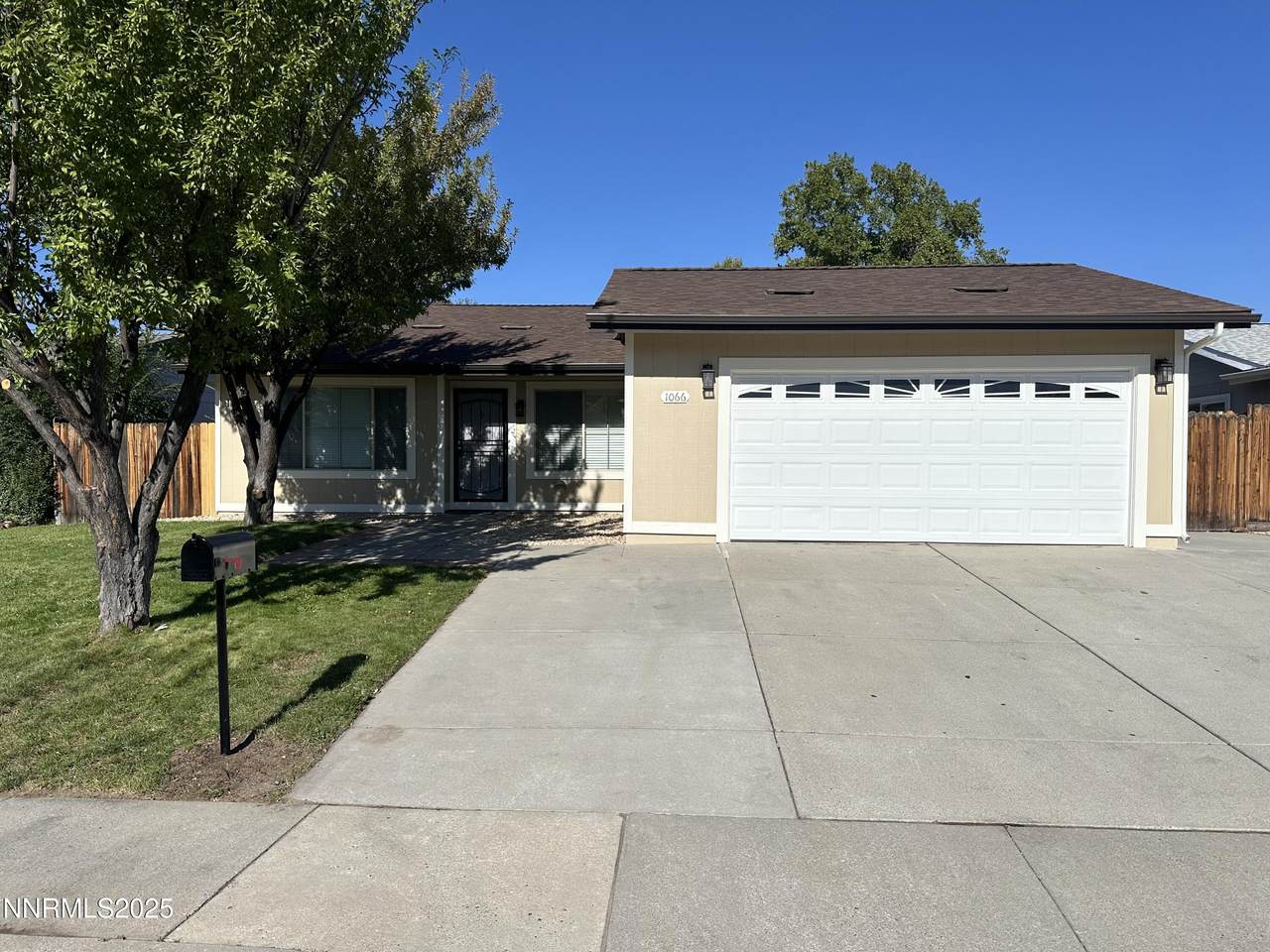 1066 Palmwood Drive - Photo 1