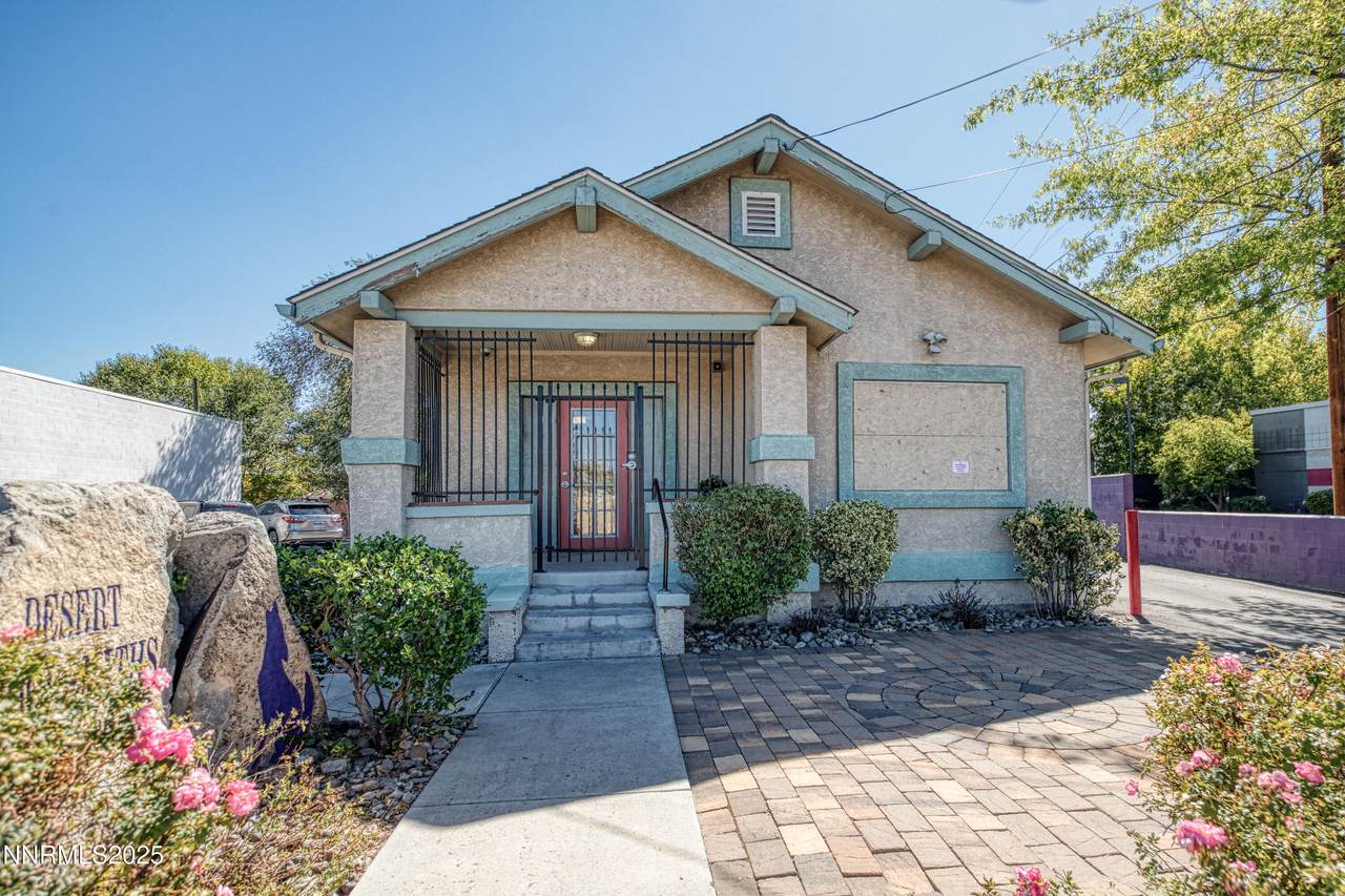 836 5th Street - Photo 1