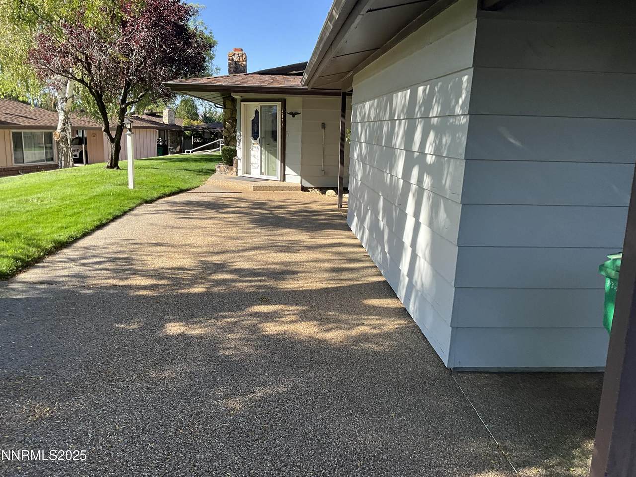 https://bt-photos.global.ssl.fastly.net/reno/1280_boomver_1_20250930041350940086000000-2.jpg