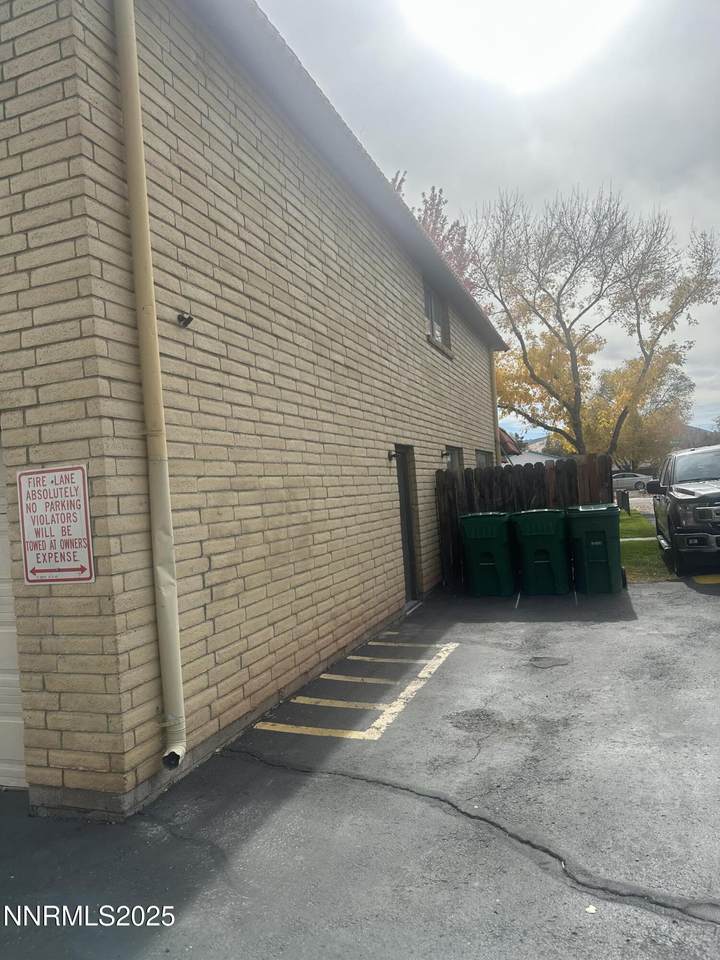 https://bt-photos.global.ssl.fastly.net/reno/1280_boomver_1_20251028182703535679000000-2.jpg