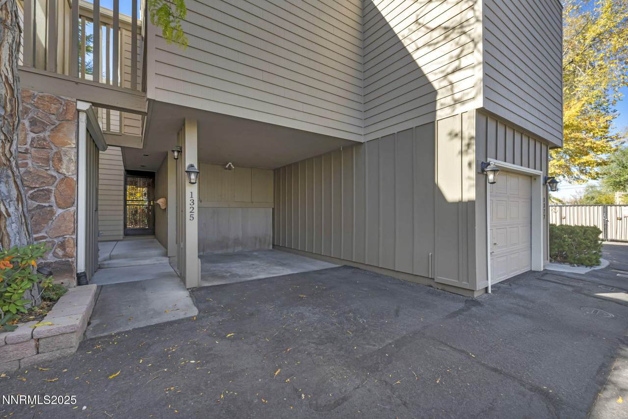 1325 Jones Street - Photo 1