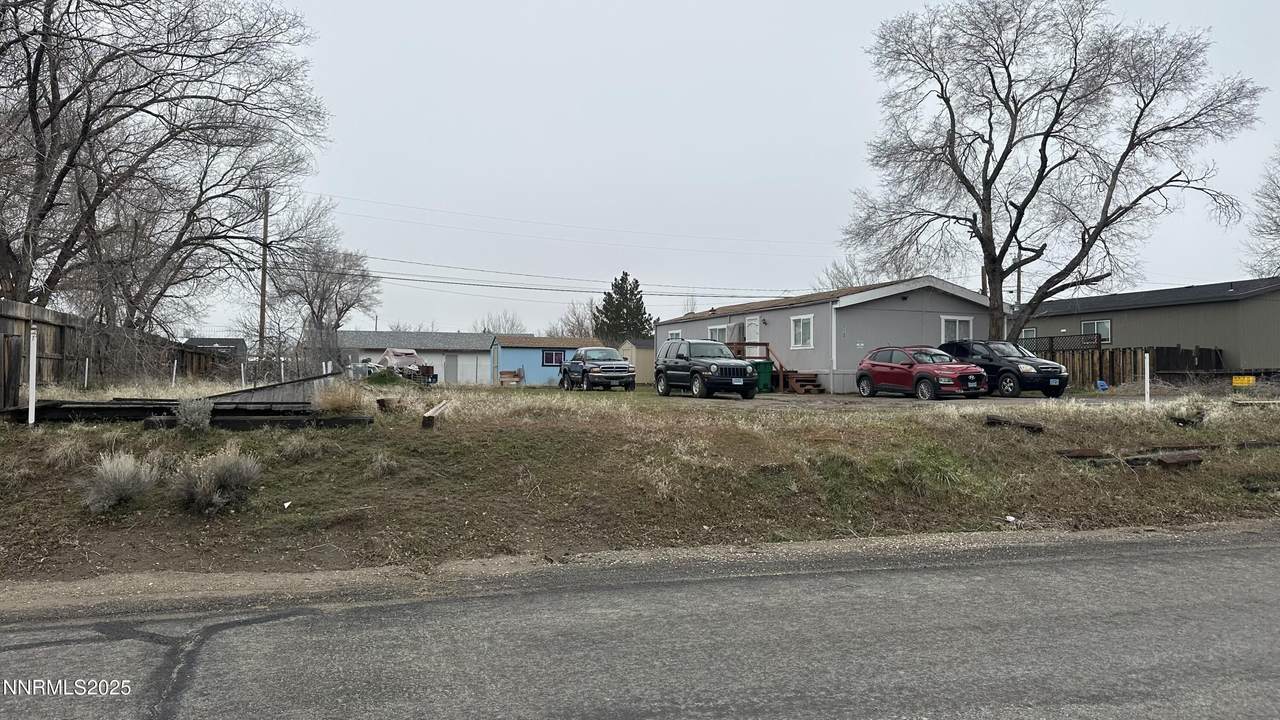 17760 Blackbird Drive - Photo 1