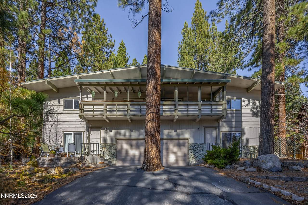 822 Northwood Boulevard - Photo 1