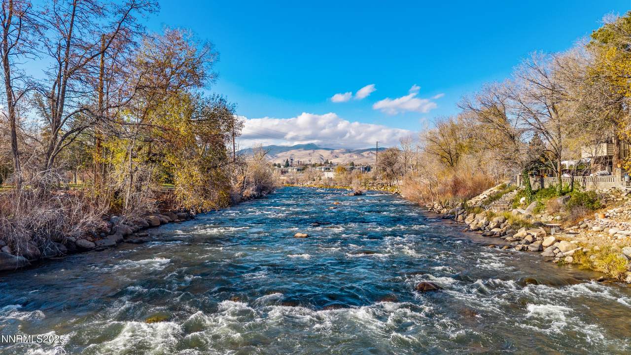 https://bt-photos.global.ssl.fastly.net/reno/1280_boomver_1_20251119073247095958000000-2.jpg