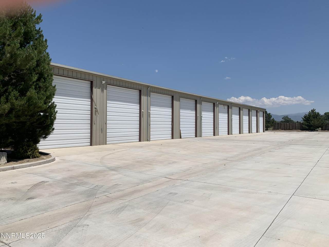 https://bt-photos.global.ssl.fastly.net/reno/1280_boomver_1_20251124144155646646000000-2.jpg