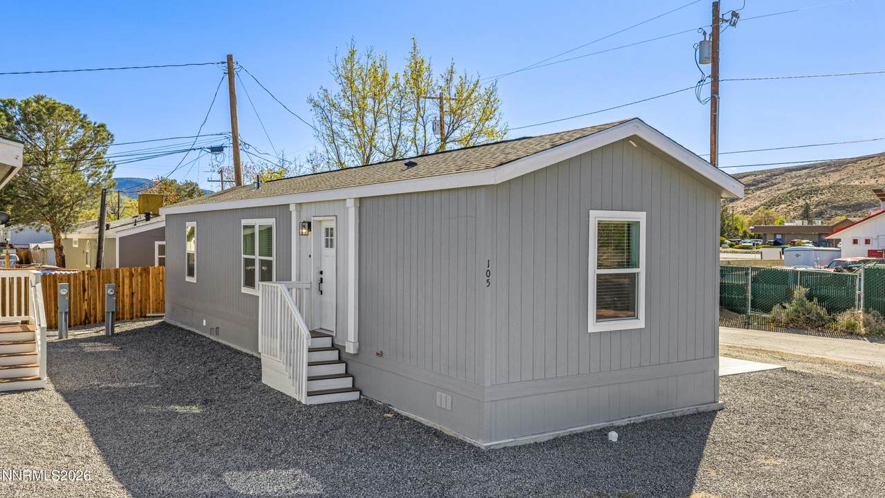105 Fireman Row - Photo 1