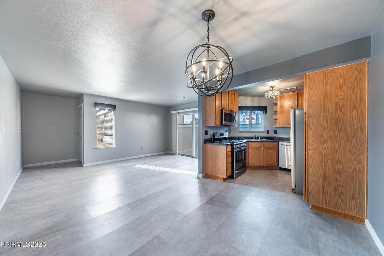 2679 Sycamore Glen Drive - Photo 1
