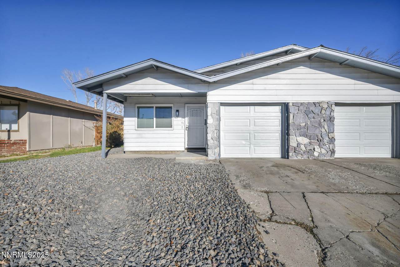 1642 York Way - Photo 1