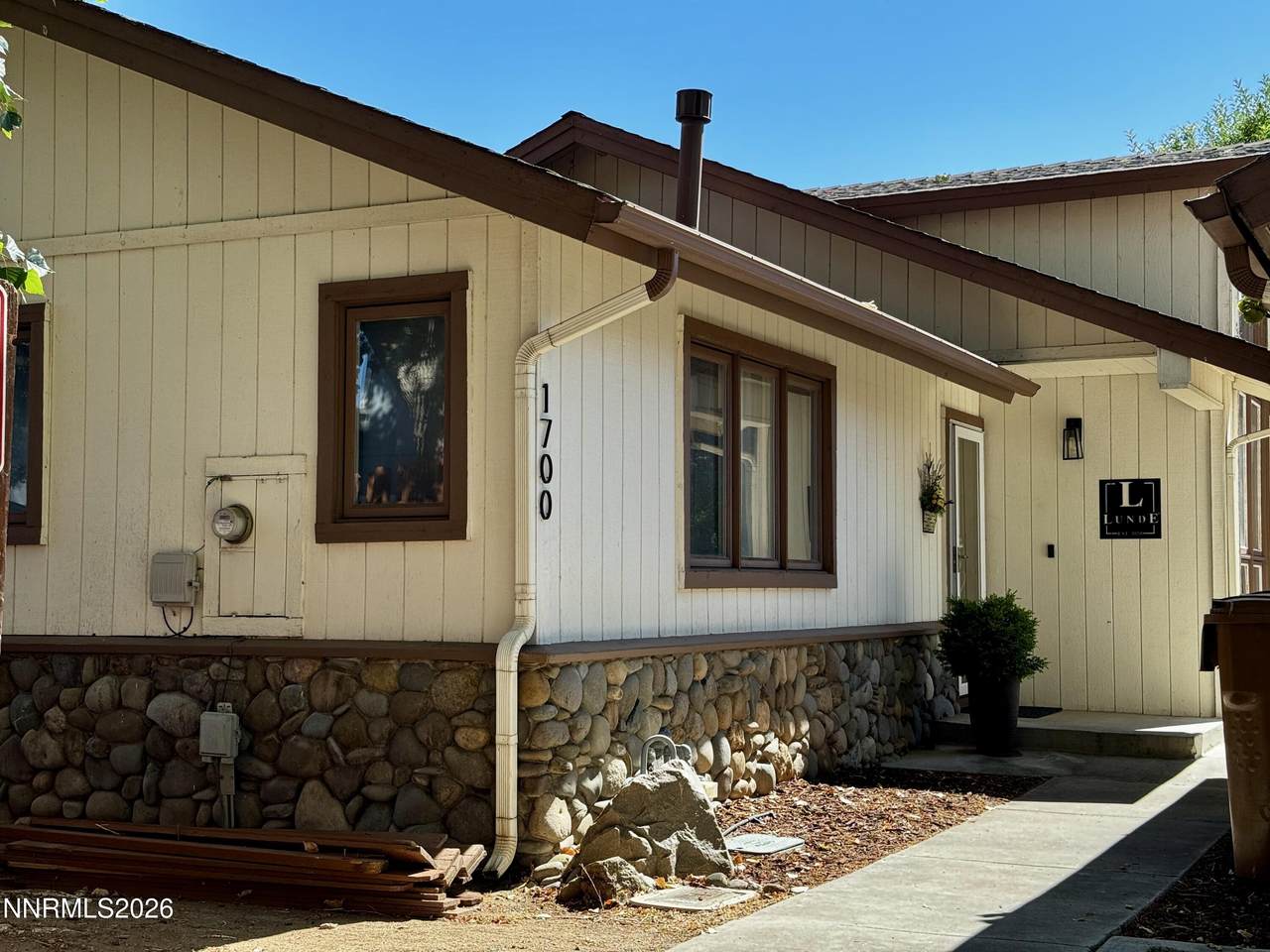 https://bt-photos.global.ssl.fastly.net/reno/1280_boomver_1_20260109221438301548000000-2.jpg