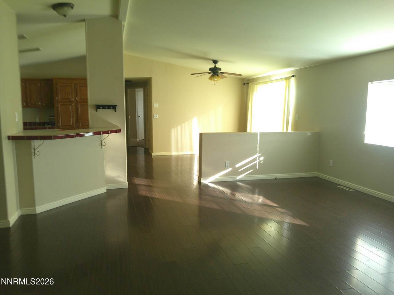 https://bt-photos.global.ssl.fastly.net/reno/1280_boomver_1_20260126195308655826000000-2.jpg