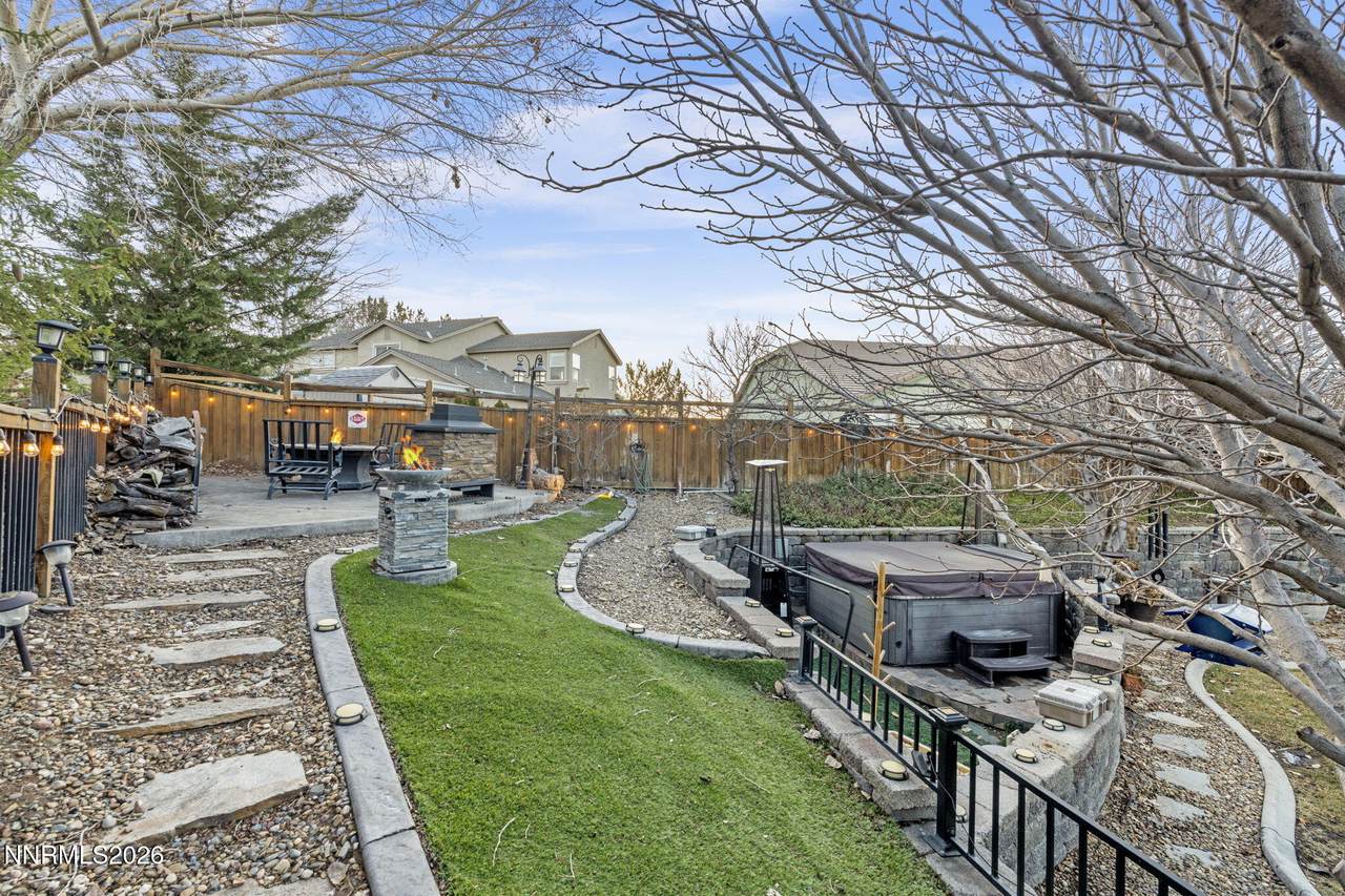 https://bt-photos.global.ssl.fastly.net/reno/1280_boomver_1_20260130193925369110000000-2.jpg