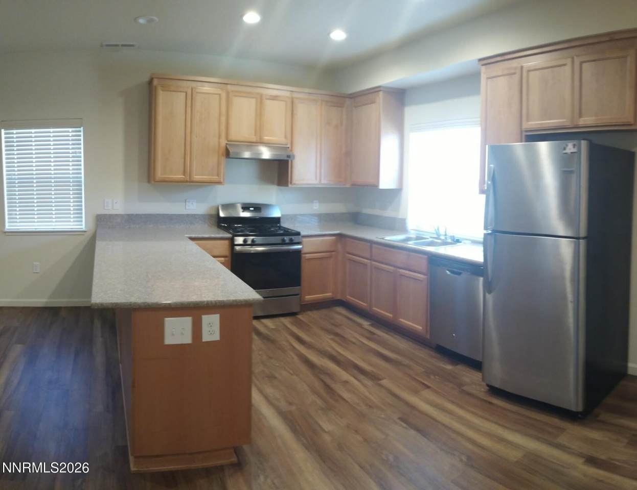 https://bt-photos.global.ssl.fastly.net/reno/1280_boomver_1_20260218204211593980000000-2.jpg