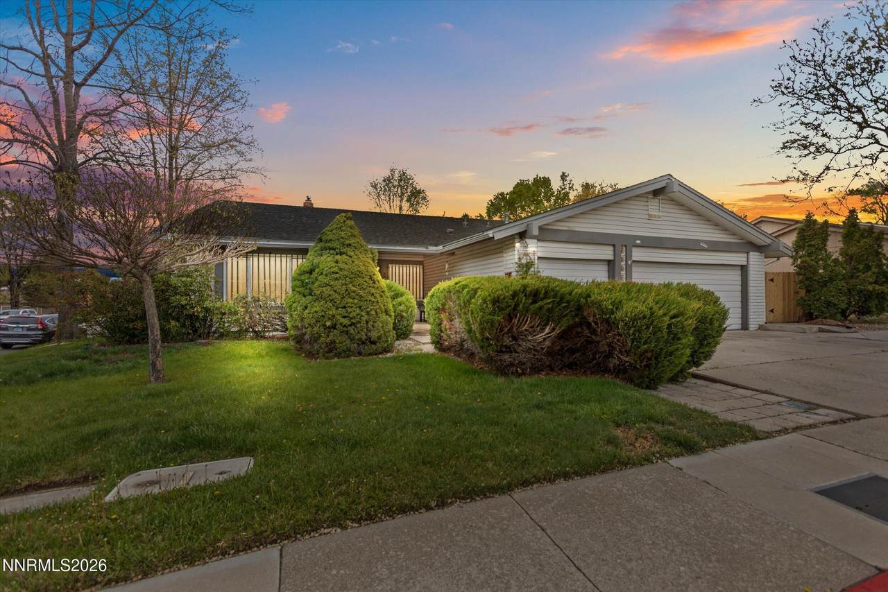 4960 Lakeside Drive - Photo 1