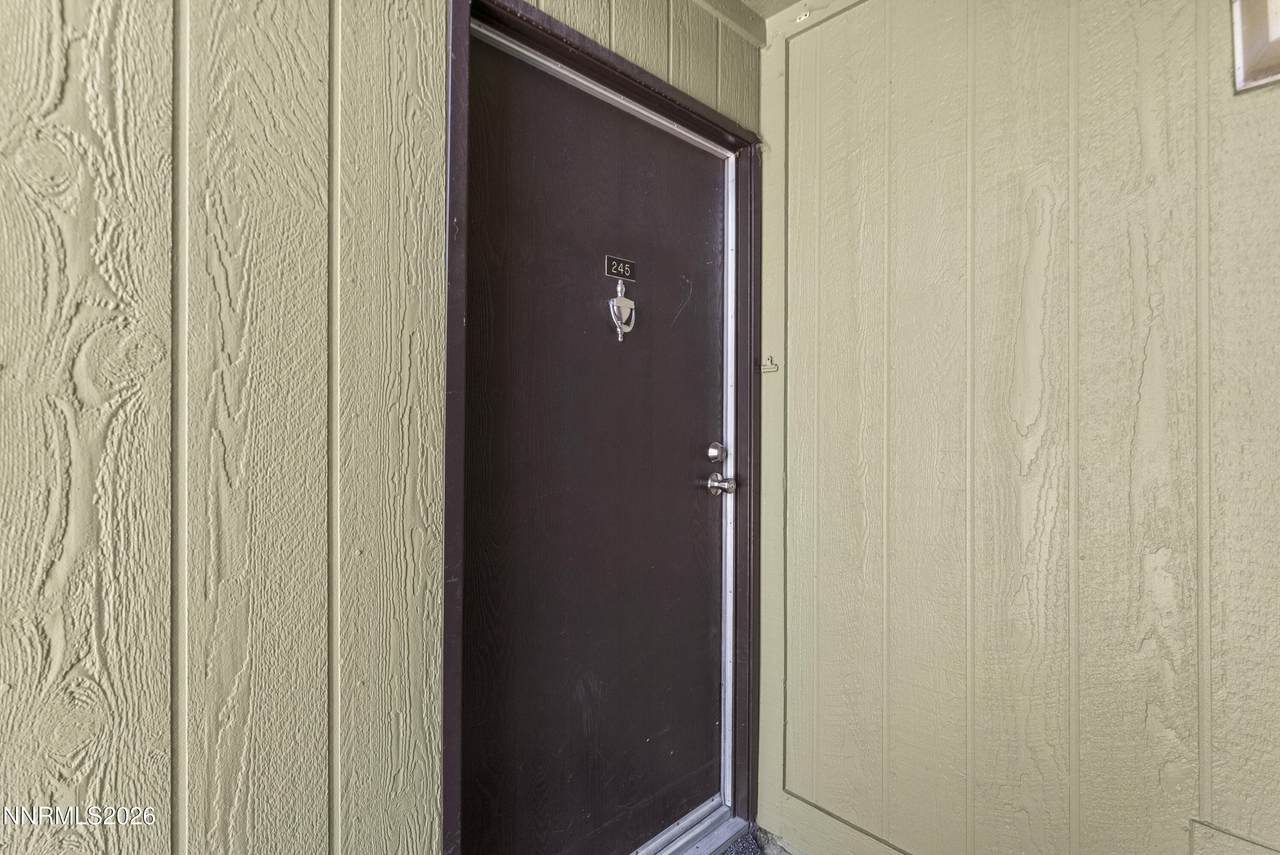 https://bt-photos.global.ssl.fastly.net/reno/1280_boomver_1_20260226214504962838000000-2.jpg