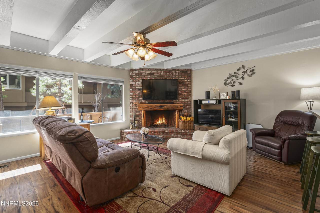 866 Northwood Boulevard - Photo 1