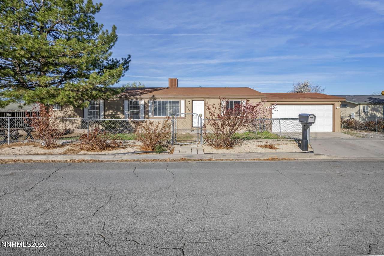 605 Wall Canyon Drive - Photo 1