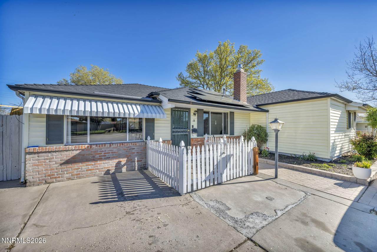 18 Prater Way - Photo 1