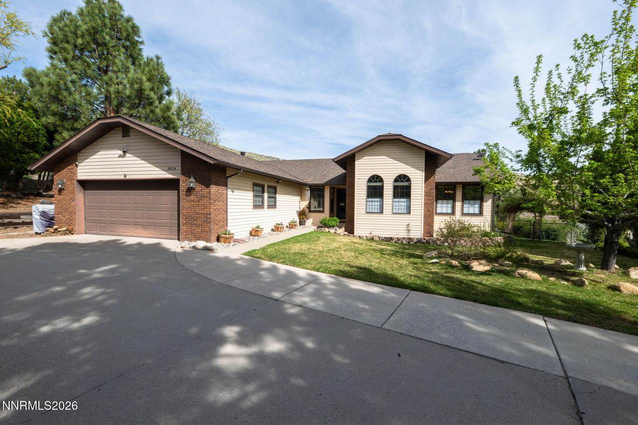 3834 Westwood Drive - Photo 1