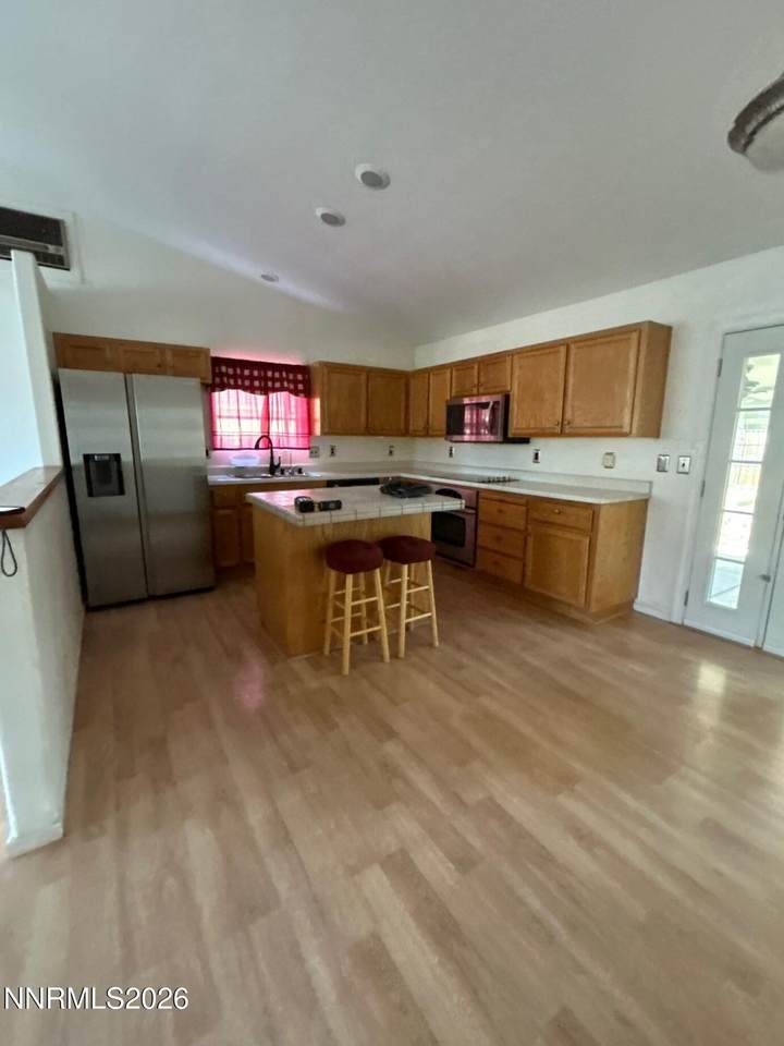 https://bt-photos.global.ssl.fastly.net/reno/1280_boomver_1_20260407184332653799000000-2.jpg