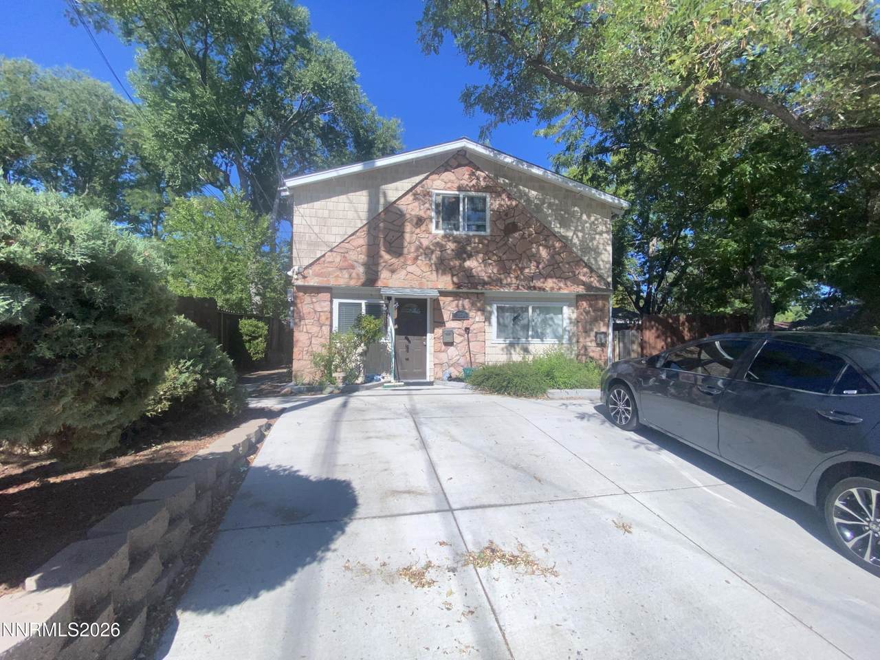 1610 Stewart Street - Photo 1