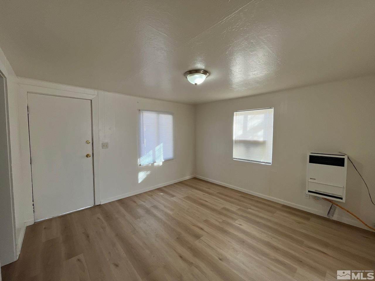 https://bt-photos.global.ssl.fastly.net/reno/1280_boomver_1_20260429211523894544000000-2.jpg