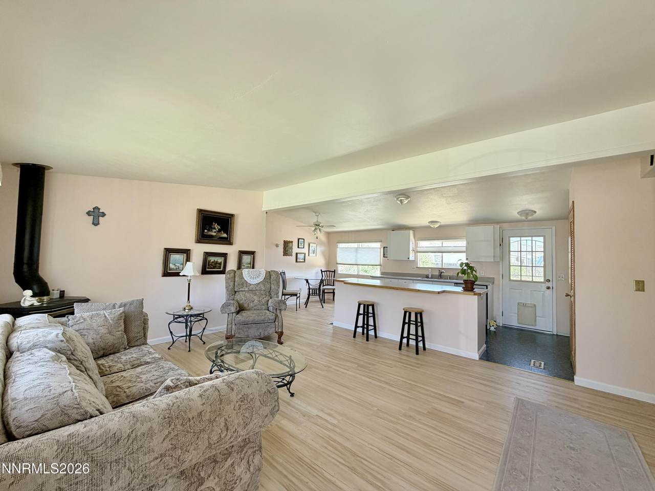 https://bt-photos.global.ssl.fastly.net/reno/1280_boomver_1_20260508172644641070000000-2.jpg