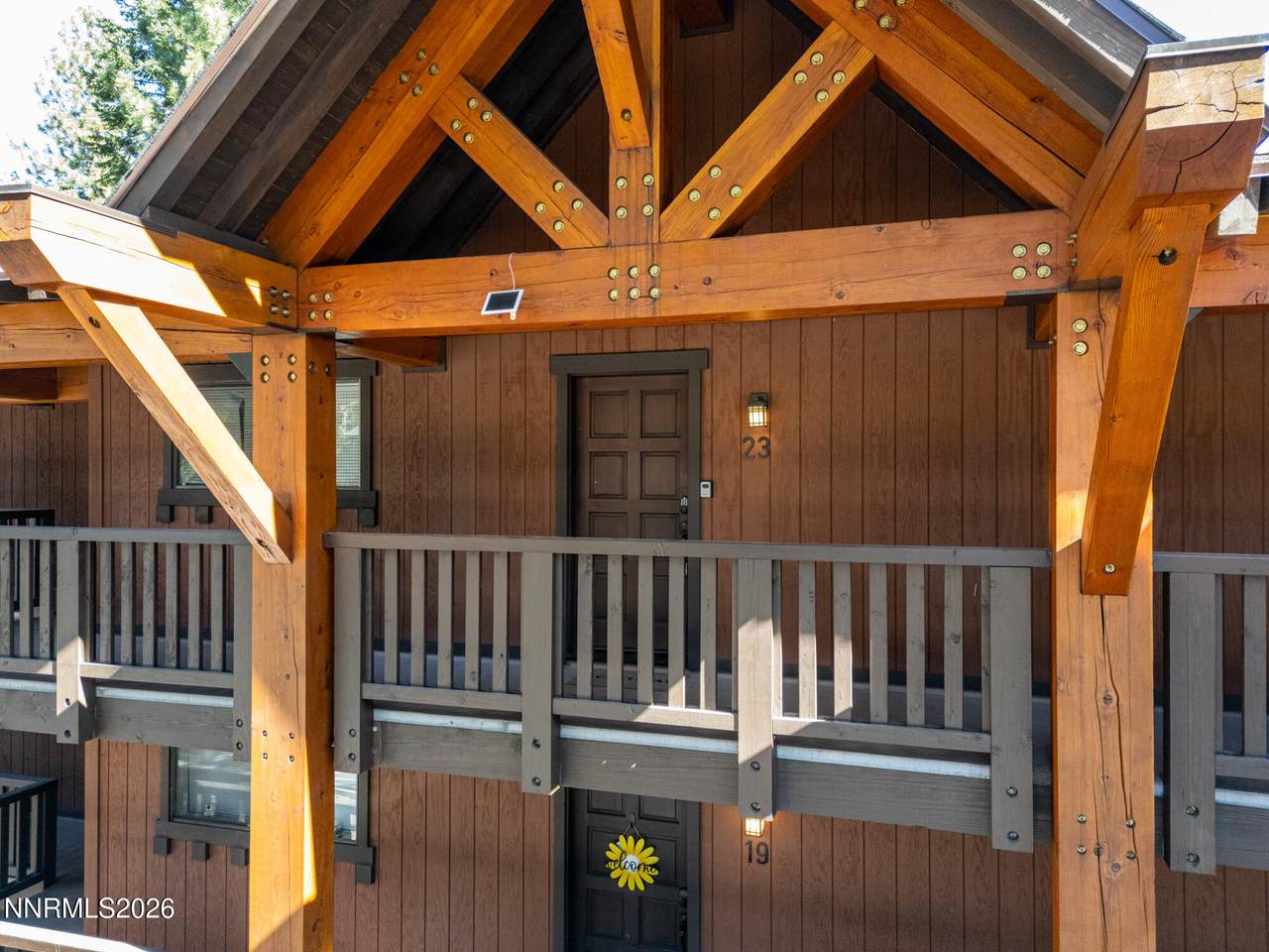 https://bt-photos.global.ssl.fastly.net/reno/1280_boomver_1_20260512161201595975000000-2.jpg