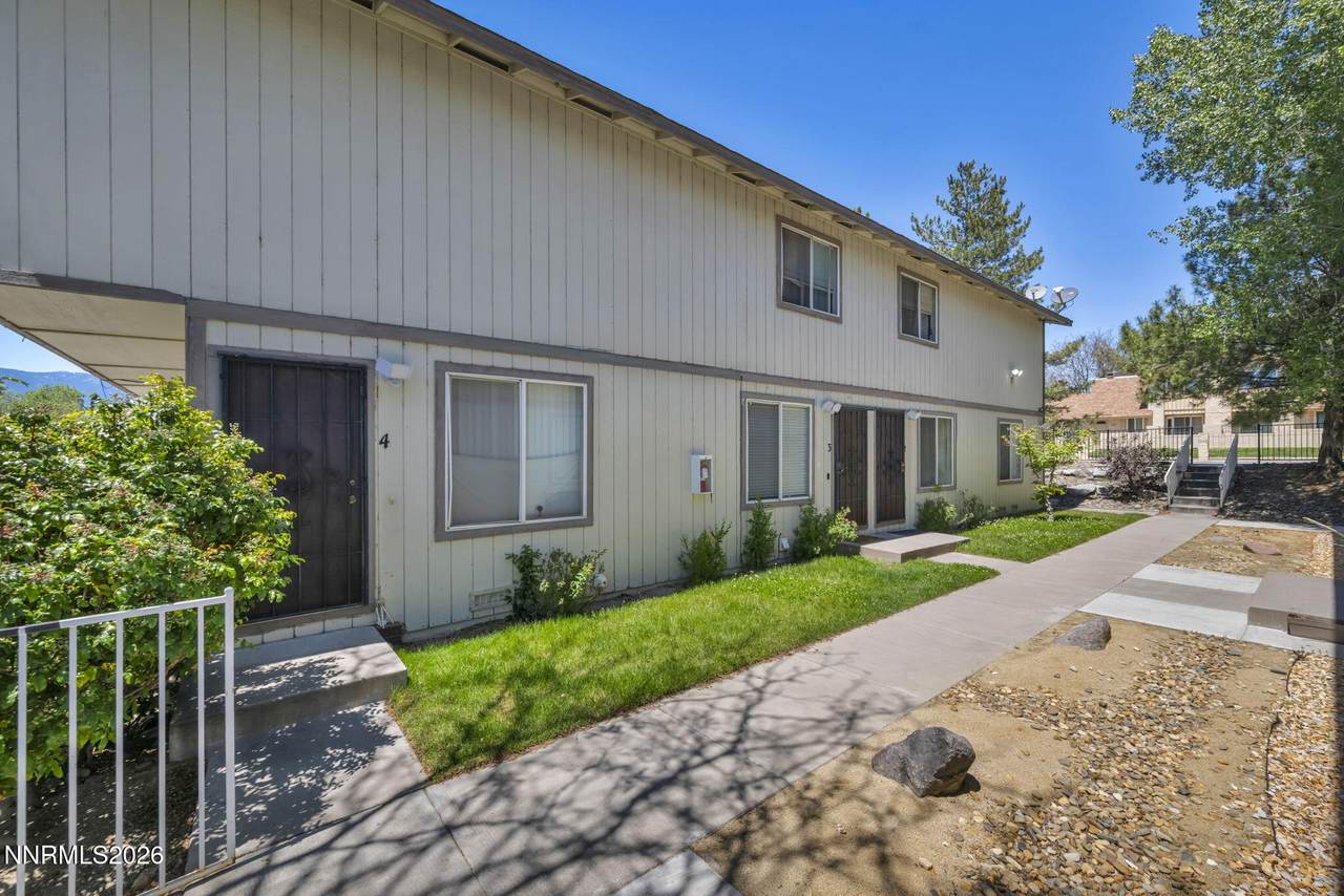 4001 Pheasant Drive - Photo 1