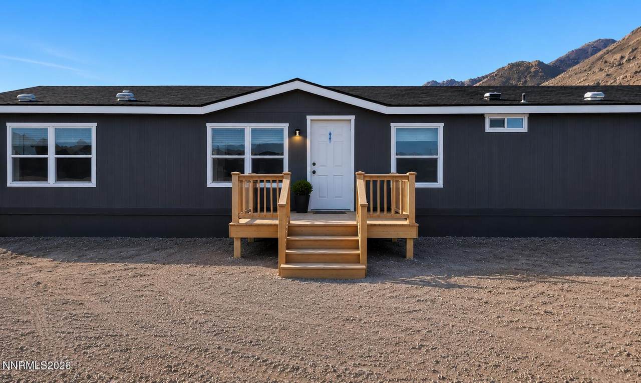 907 Sutro Springs Road - Photo 1