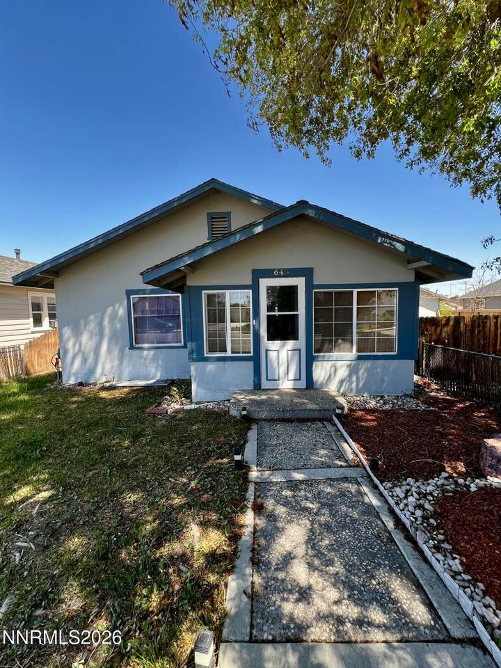 645 Churchill Street - Photo 1
