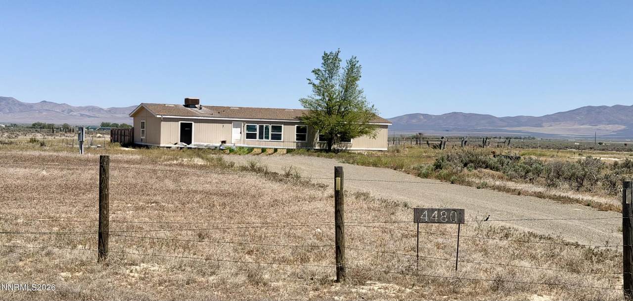 4480 Mountain View Drive - Photo 1