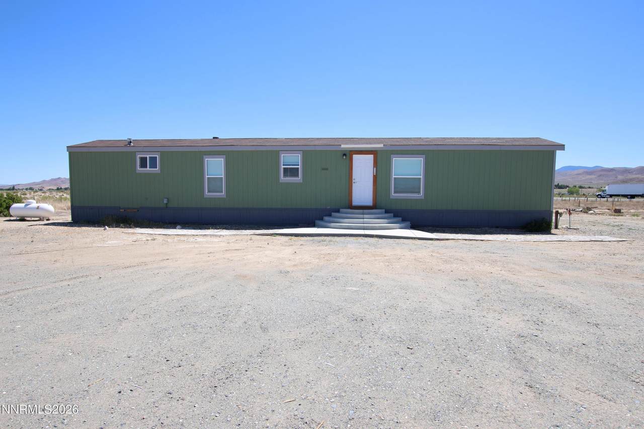 8 Falcon Way - Photo 1