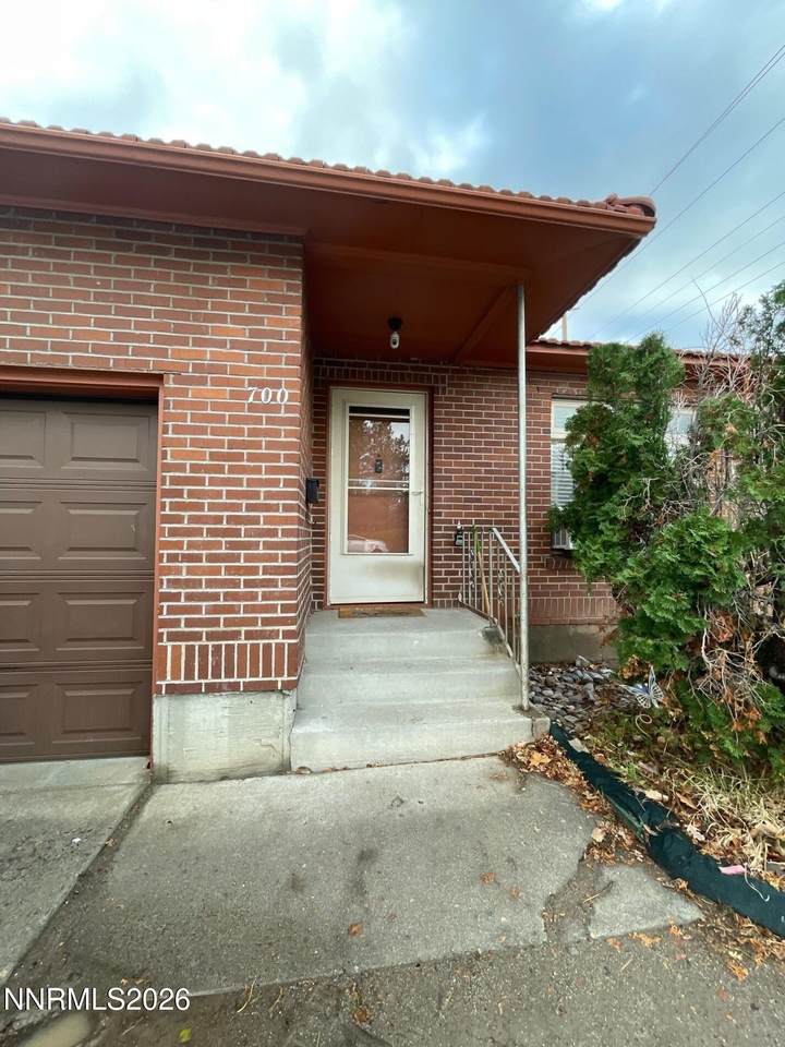 700 Taylor Street - Photo 1
