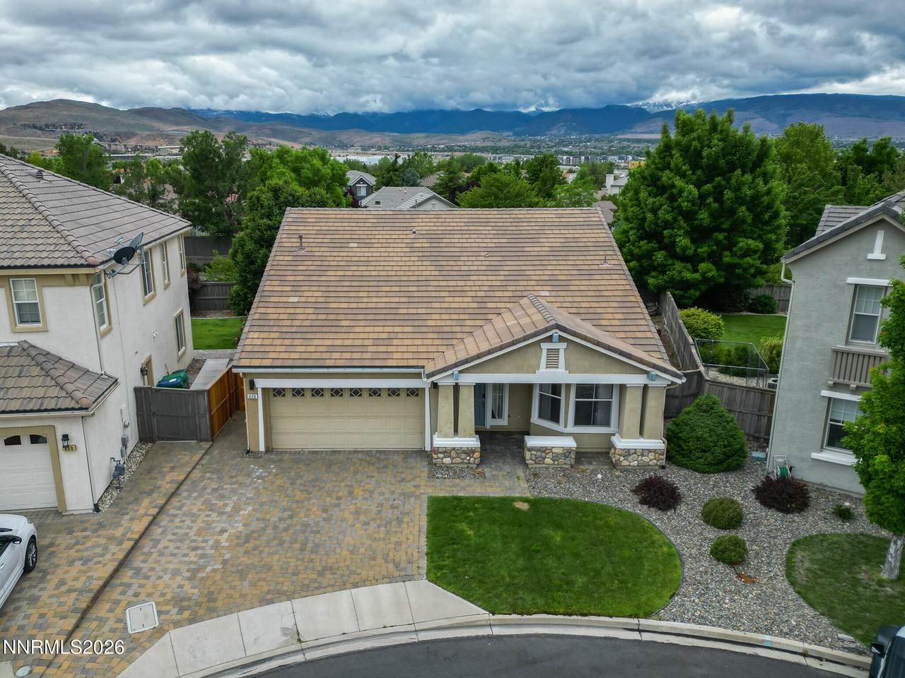 420 Ruffian Court - Photo 1