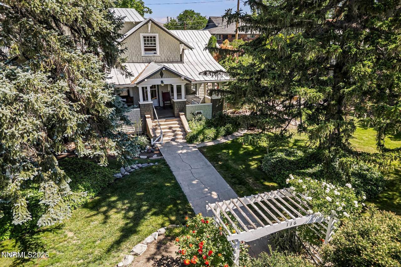 116 Rice Street - Photo 1