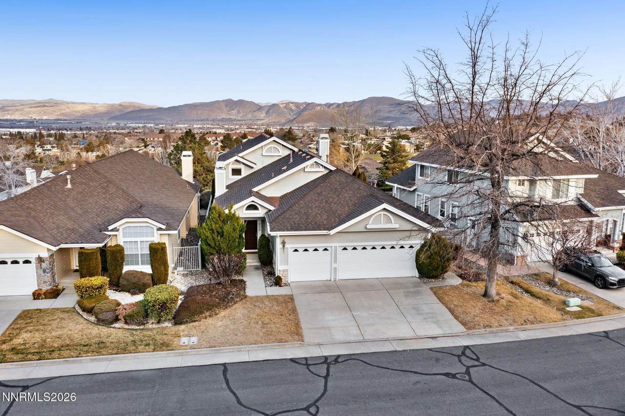 6186 Squires Lane - Photo 1