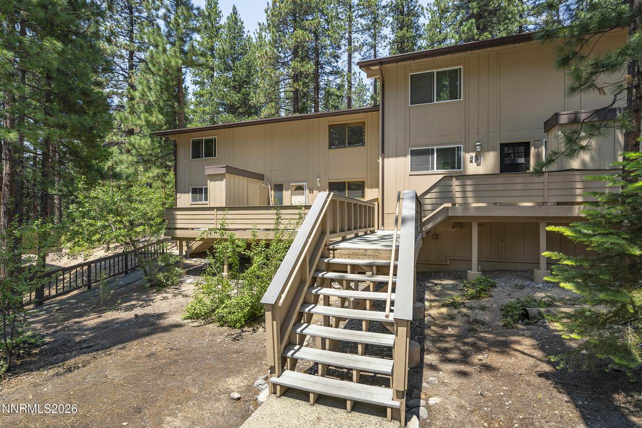 321 Ski Way - Photo 1