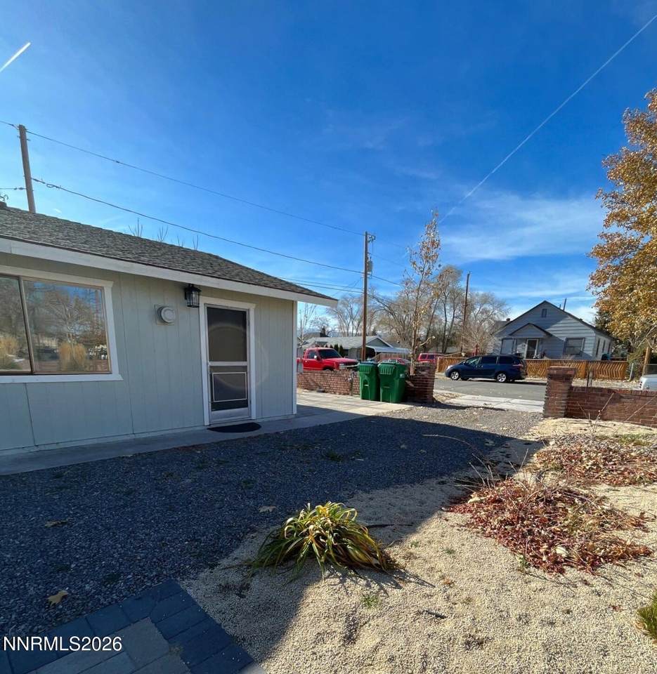 1565 G Street - Photo 1