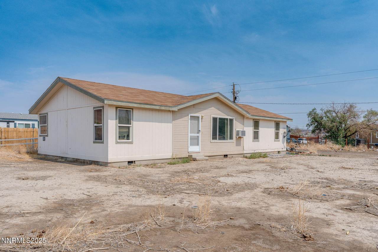 2820 Truckee Street - Photo 1
