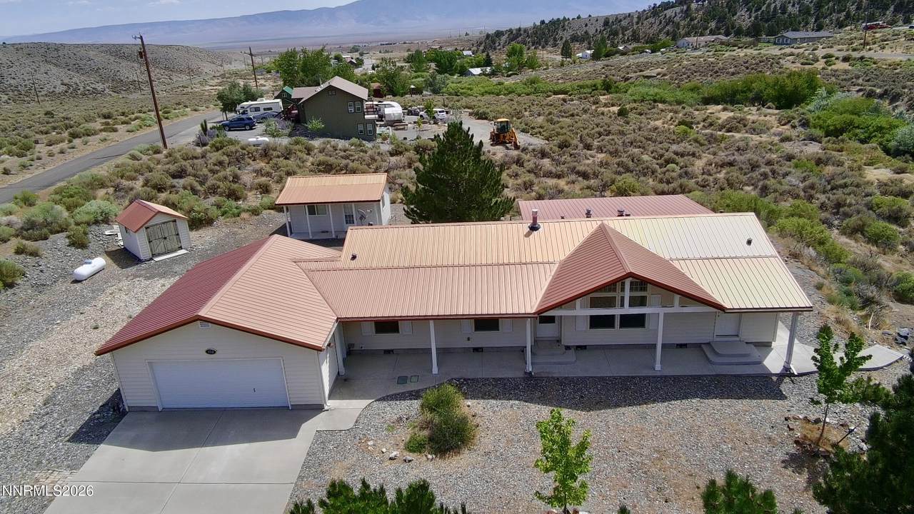 112 Victorine Drive - Photo 1