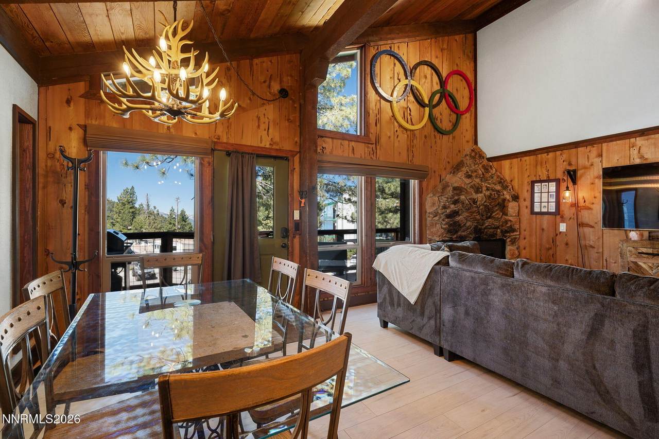 315 Olympic Court - Photo 1