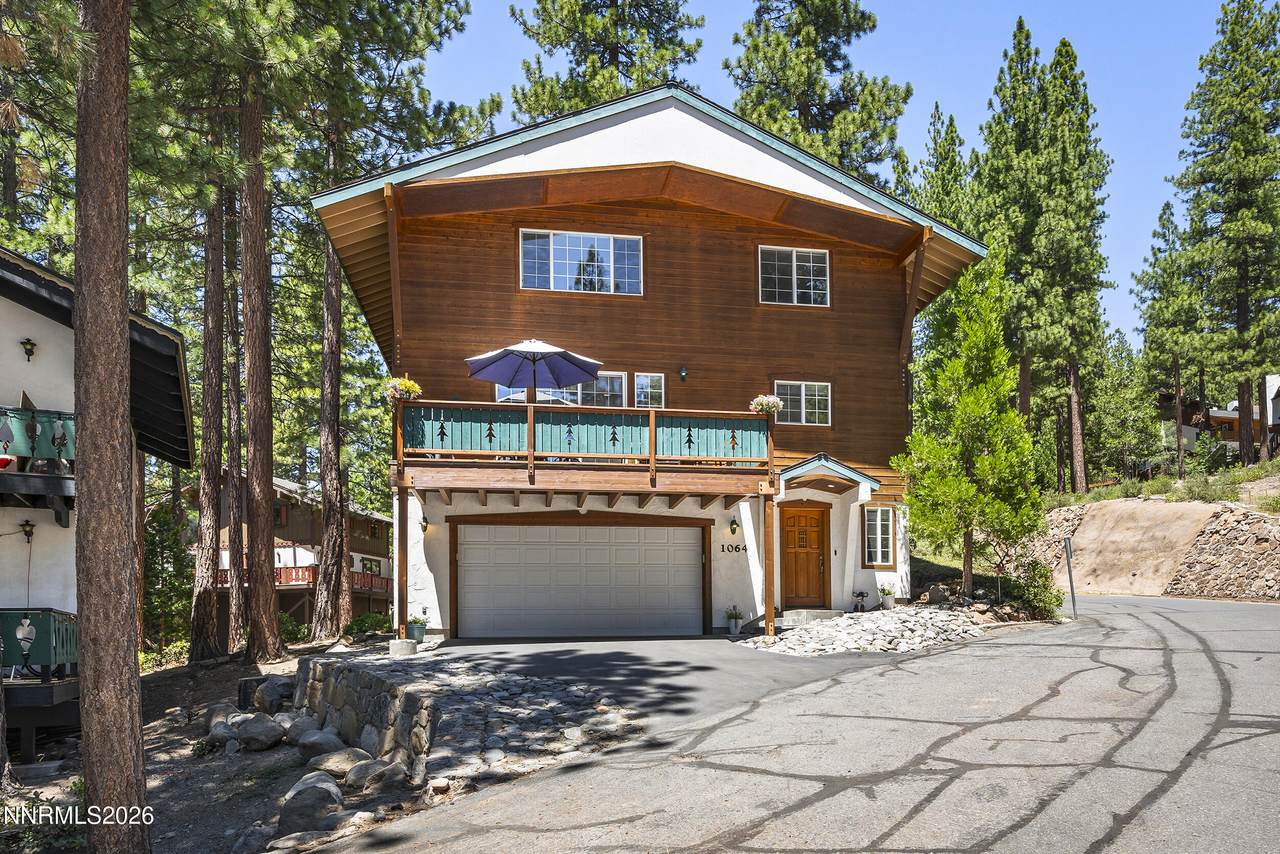 1064 Lucerne Way - Photo 1