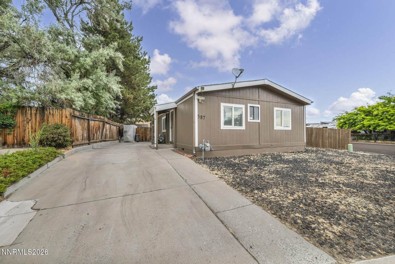 587 Jenni Lane - Photo 1
