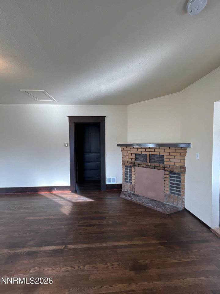 https://bt-photos.global.ssl.fastly.net/reno/1280_boomver_1_20260715162213430785000000-2.jpg