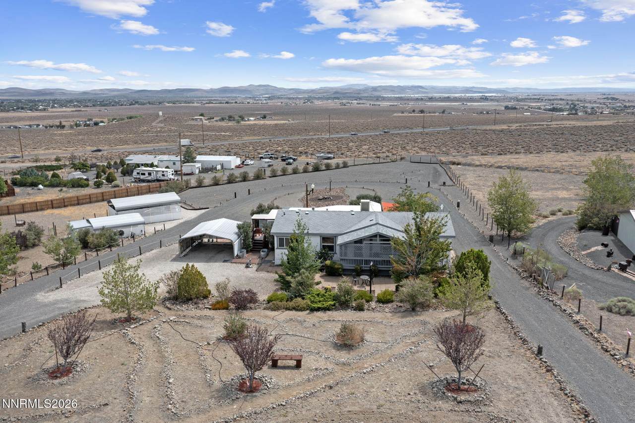 4790 Skyline Drive - Photo 1