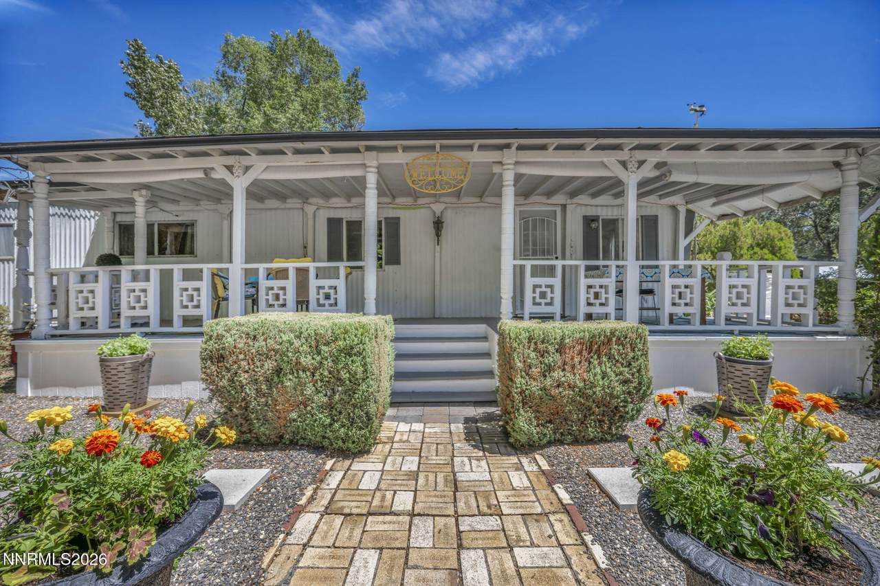 360 Gepford Parkway - Photo 1