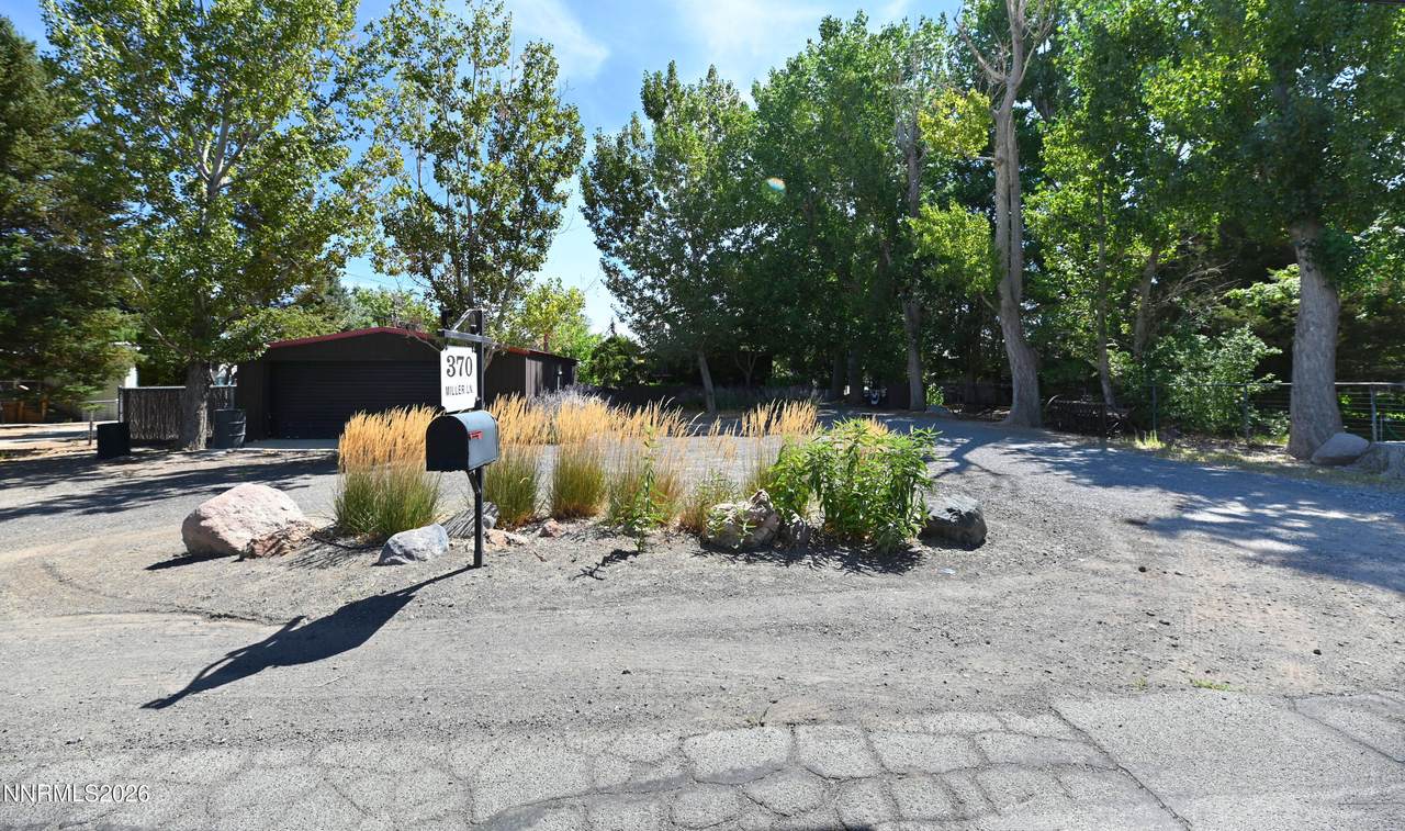 370 Miller Lane - Photo 1