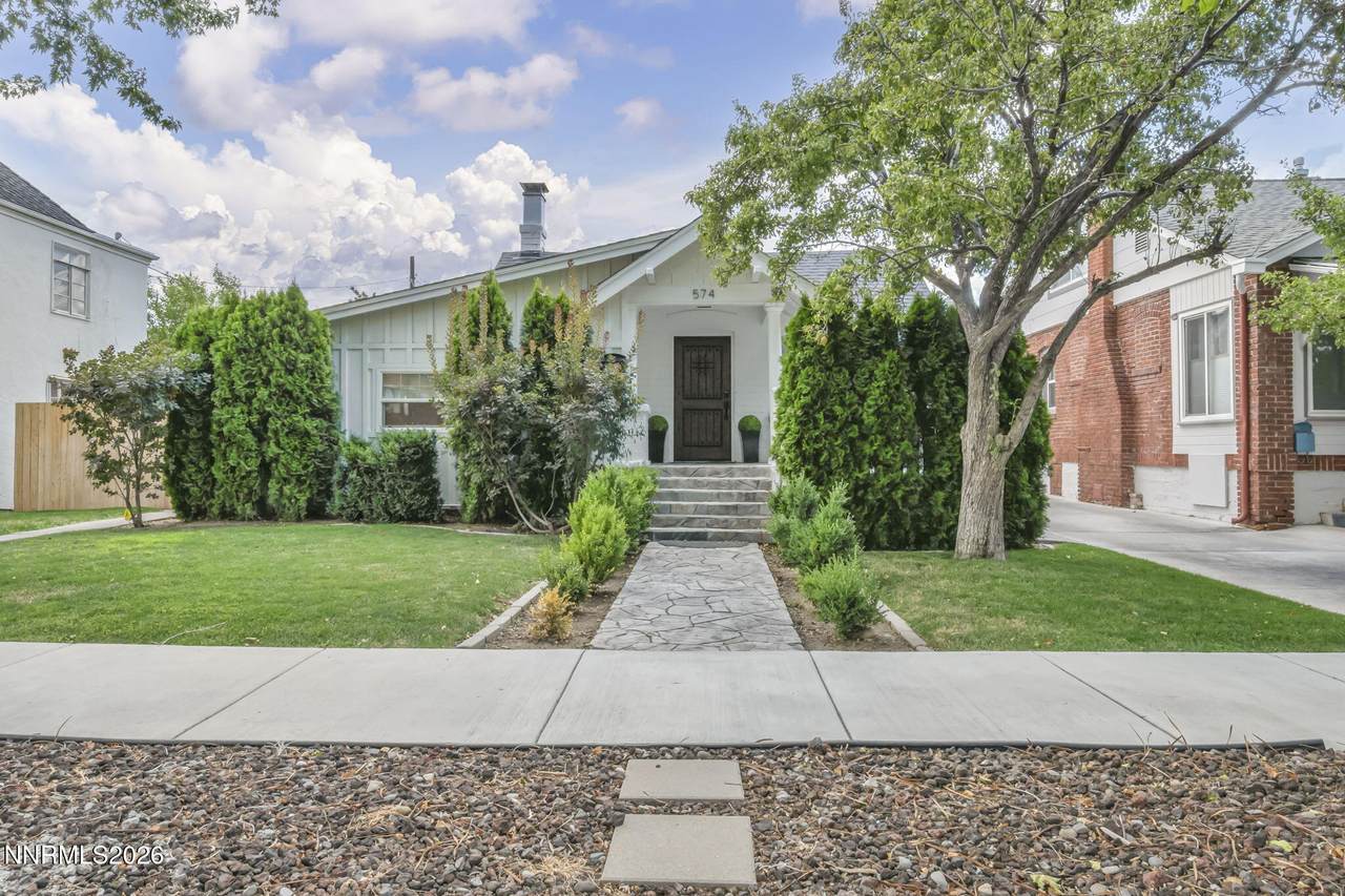 574 Reno Avenue - Photo 1